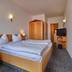 Roter Hahn Hotel