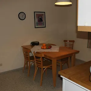  Apartment Goldbach 2. Stock